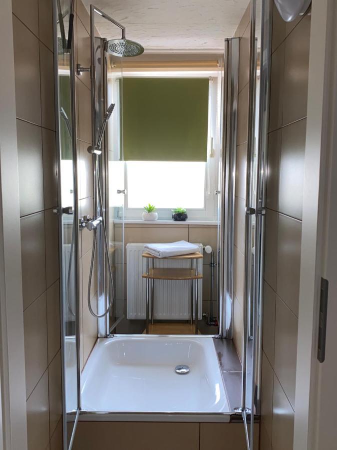 Ferienwohnung Шветцинген Экстерьер фото