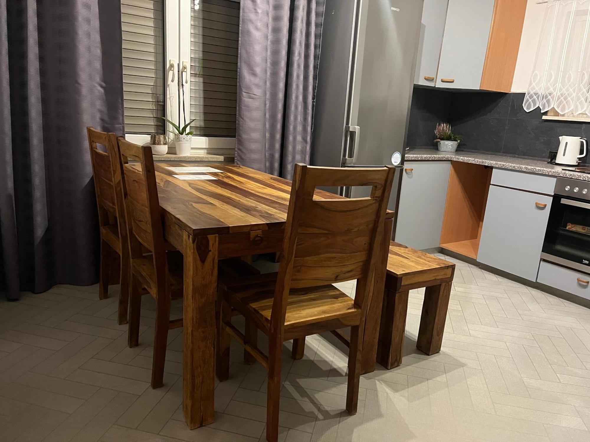 Ferienwohnung Шветцинген Экстерьер фото